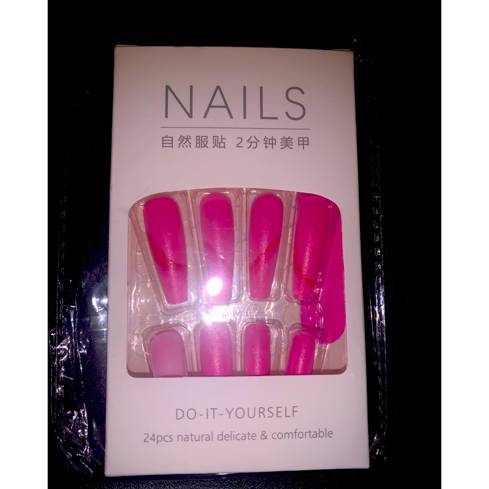 Do it yourself Press on nails